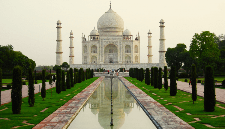 Taj Mahal – Most Beautiful Places In India