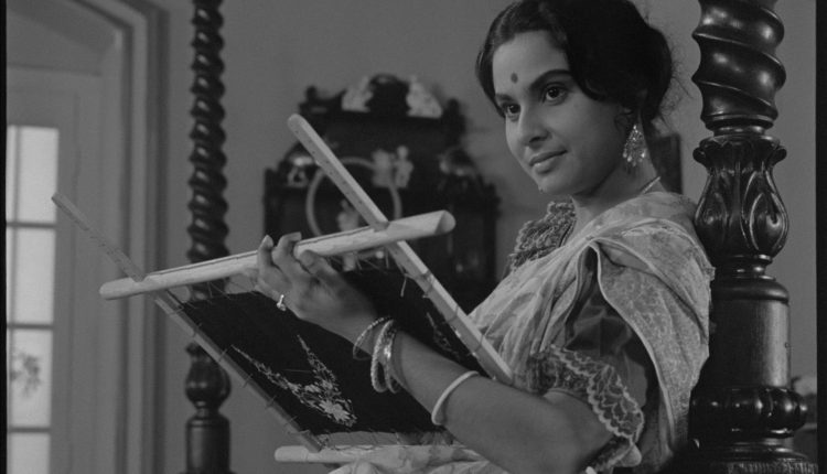 Madhabi-Mukherjee-Best-Bengali-Actors-of-All-Time
