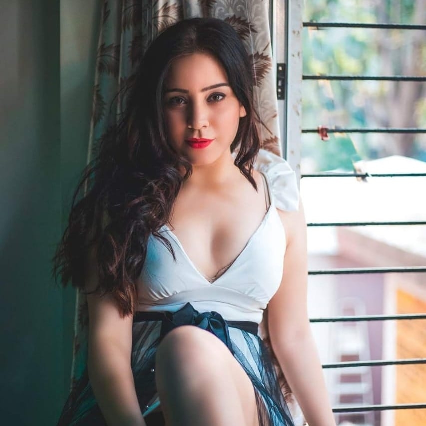 Indian Porn Actress Ruby - 15 Popular and Hottest Actresses From Ullu App Web Series